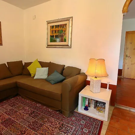 Modern With Private Pool In Italy Vila Fabriano